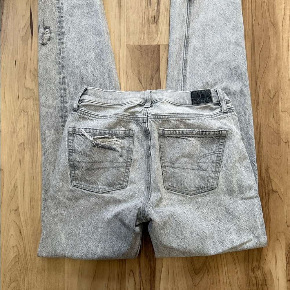 American Eagle Outfitters Light Gray Straight Leg Jeans